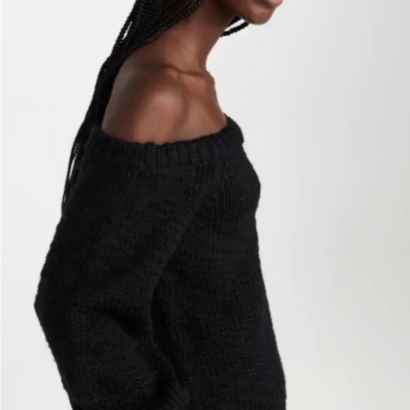 HELMUT LANG | OFF-SHOULDER SWEATER 🐈‍⬛ - Picture 4 of 6